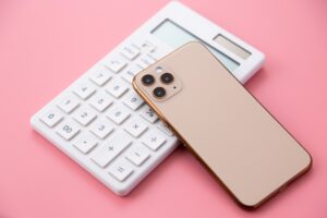 投稿についてもっと詳しく 電話占いの料金相場は？賢く利用するコツも紹介